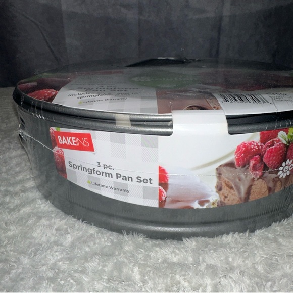 Bakeins 3 Piece Springform Pan Set 8” 9” 10” Carbon Steel Non-stick Lifetime War - Picture 2 of 5